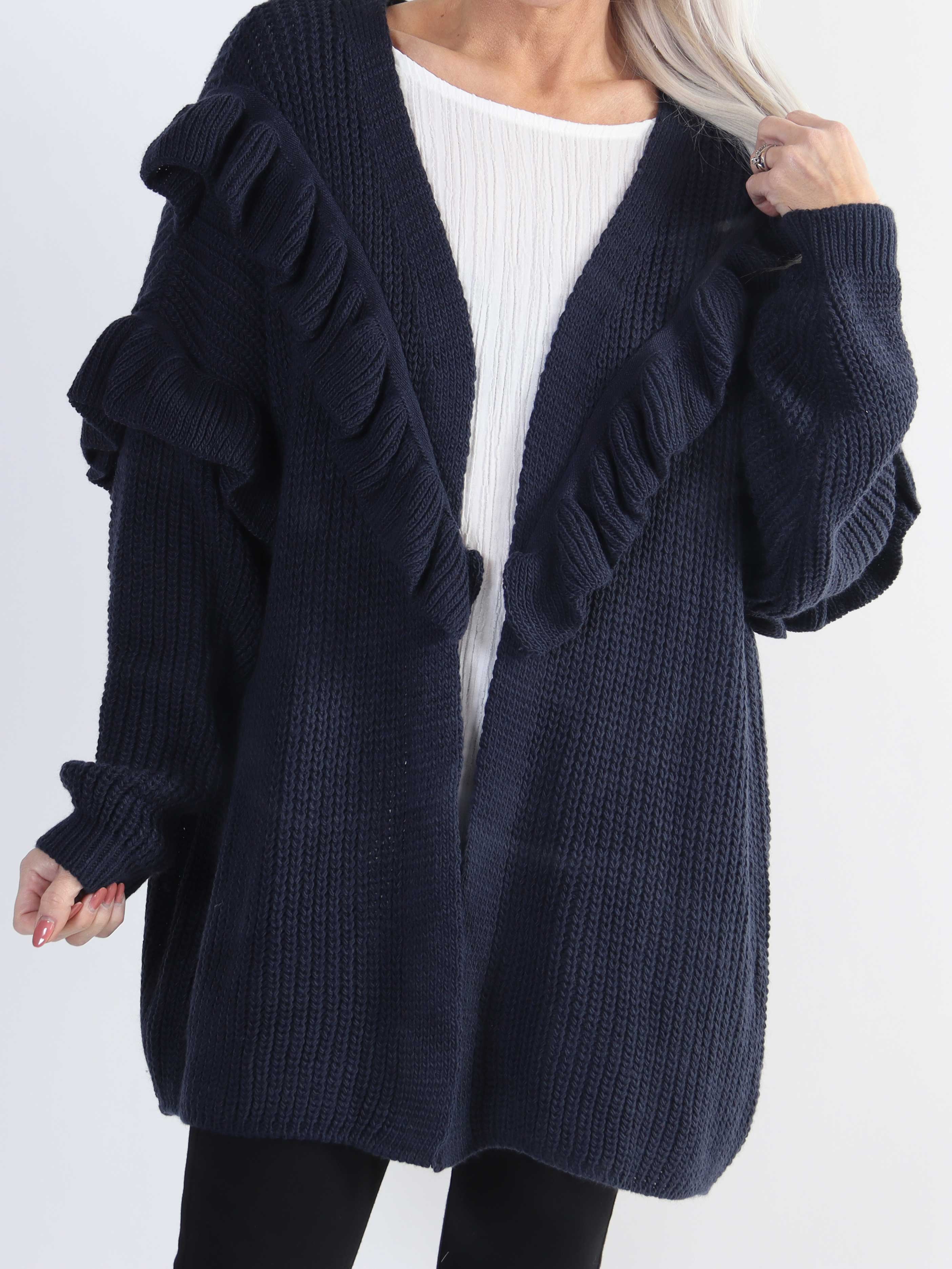 Ellis Cardigan - Lækker plus size strikcardigan med fine flæsedetaljer